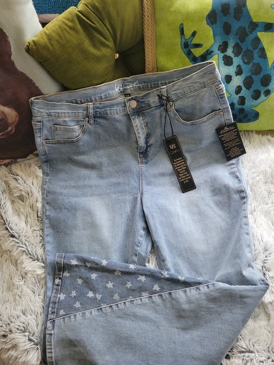 DG2 by Diane Gilman Denim - DG2 by Diane Gilman Light Wash Flare Jeans with Star Cuff